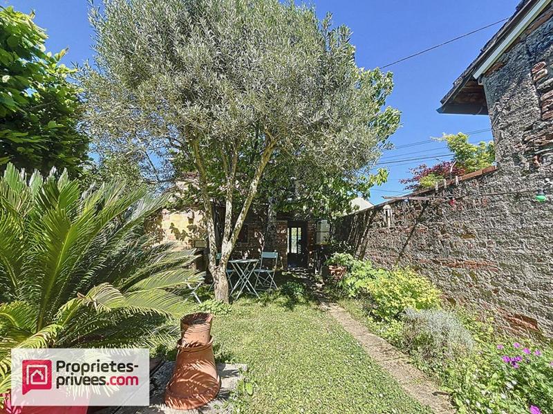 Maison - 206 m² - 6 pièces