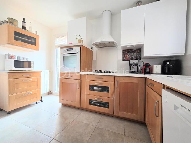 Maison - 95 m² - 5 pièces