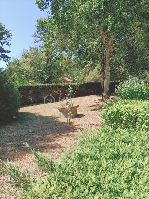 Propriété - 119 m² - 5 pièces