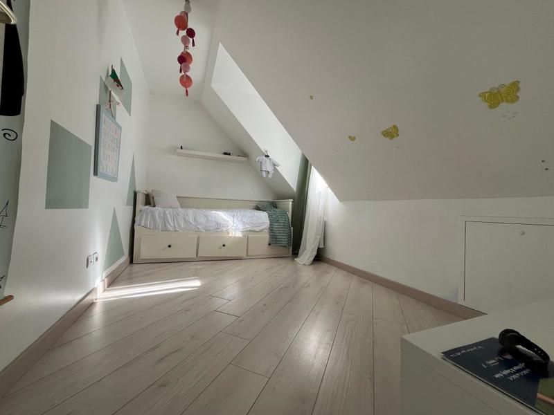 Maison - 170 m² - 5 pièces