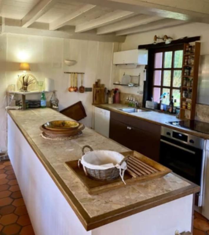 Chaumière - 190 m² - 11 pièces