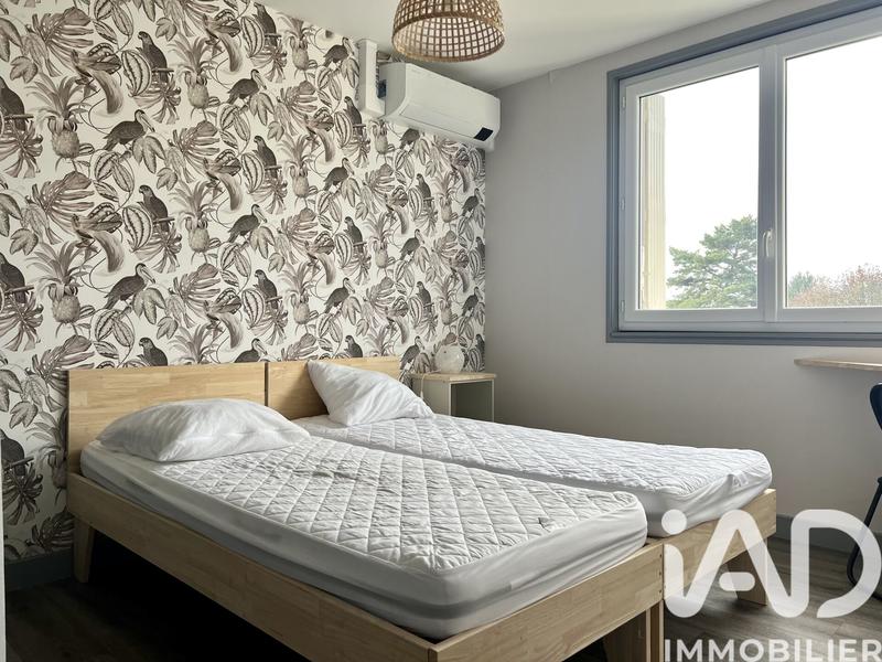 Maison - 439 m² - 10 pièces