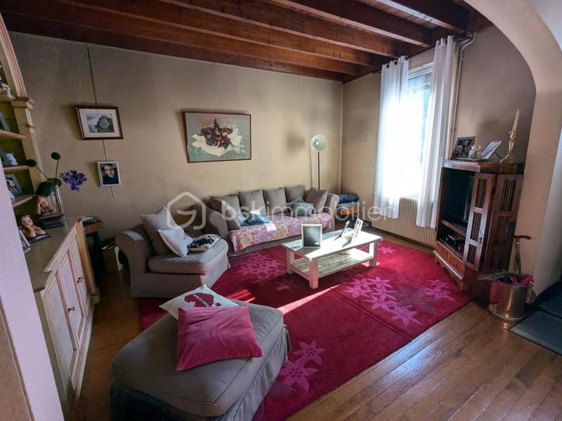 Maison en pierre - 180 m² - 6 pièces