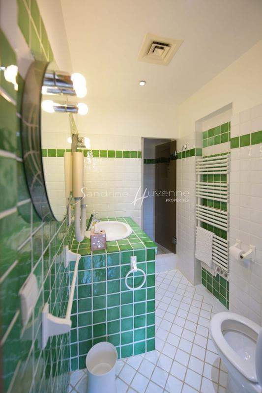 Villa - 180 m² - 7 pièces