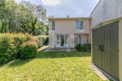 Maison - 87 m² - 4 pièces