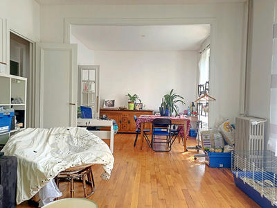 Appartement - 107 m² - 3 pièces