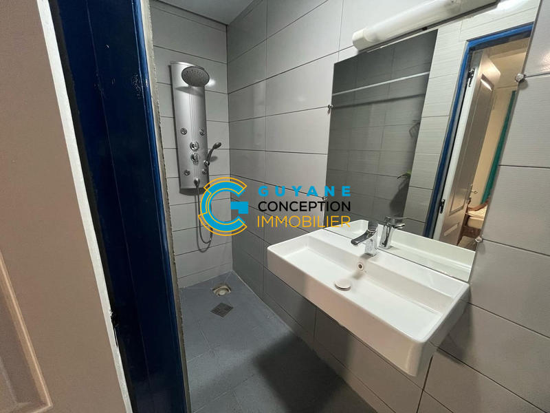 Appartement - 68 m² - 2 pièces