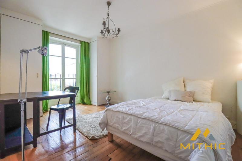 Appartement - 139 m² - 5 pièces