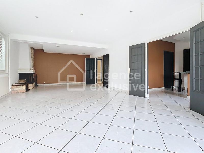 Maison - 140 m² - 5 pièces