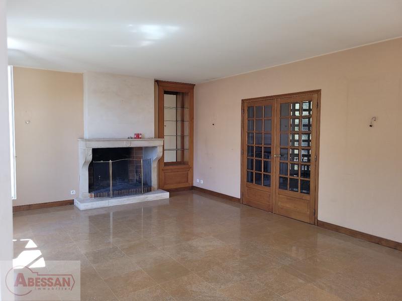 Maison - 250 m² - 9 pièces