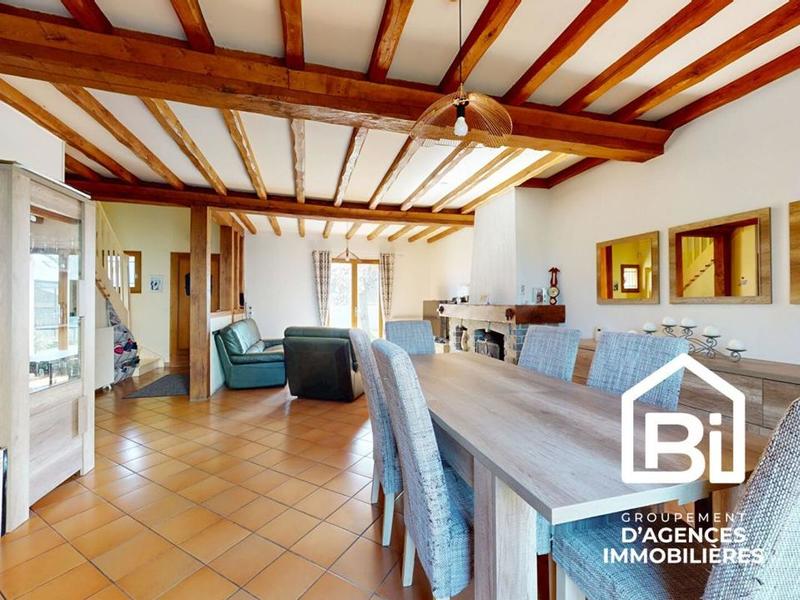 Maison - 119 m² - 6 pièces