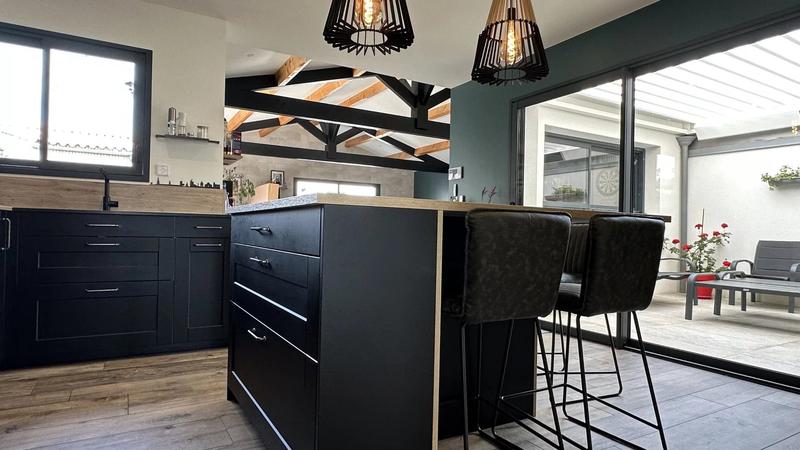 Maison - 199 m² - 6 pièces