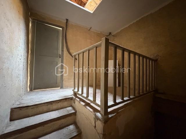 Immeuble - 130 m² - 7 pièces