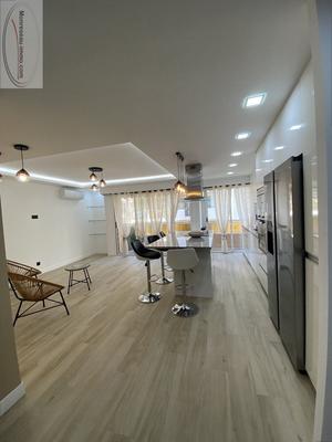 Appartement ancien - 85 m² - 4 pièces