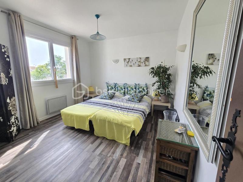 Maison - 200 m² - 6 pièces