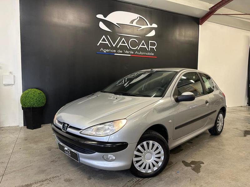 Peugeot 206 1.4 i 75cv / Distribution faite