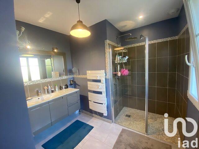 Maison - 152 m² - 5 pièces