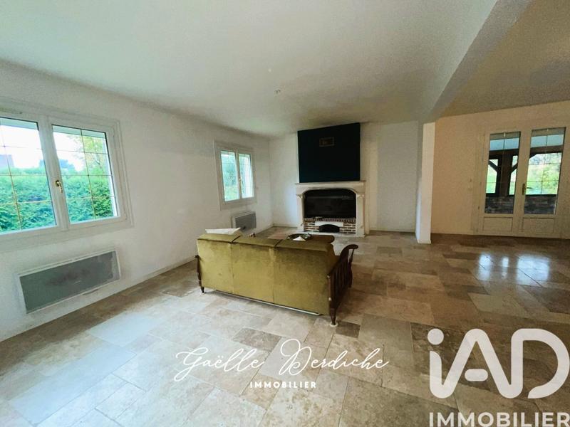 Maison - 210 m² - 6 pièces