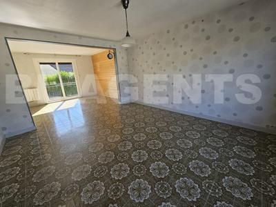 Maison traditionnelle - 135 m² - 7 pièces