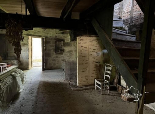 Maison - 120 m² - 2 pièces