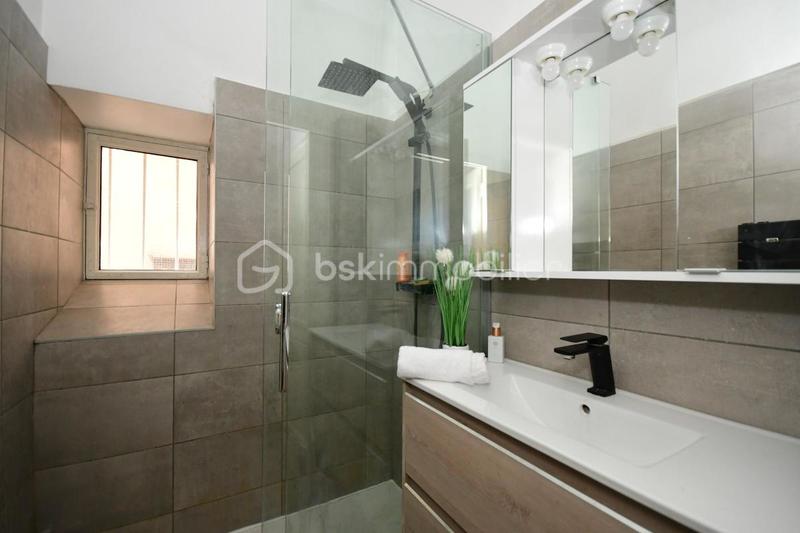 Appartement - 72 m² - 4 pièces