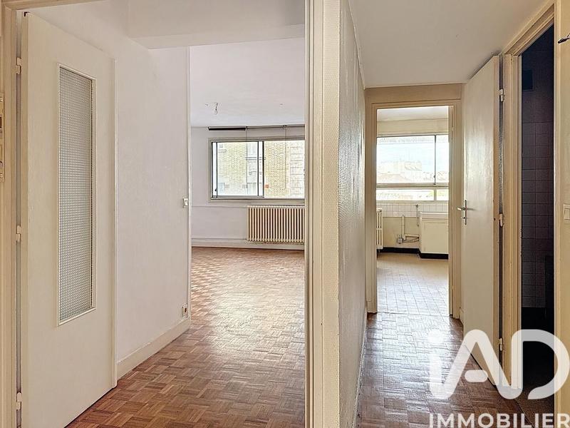 Appartement - 60 m² - 3 pièces