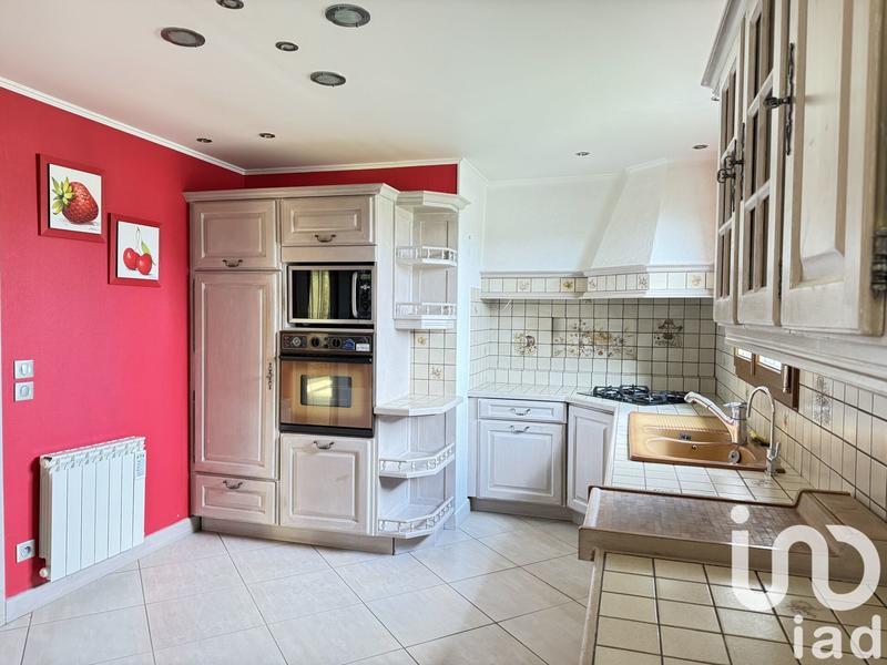 Maison - 160 m² - 8 pièces