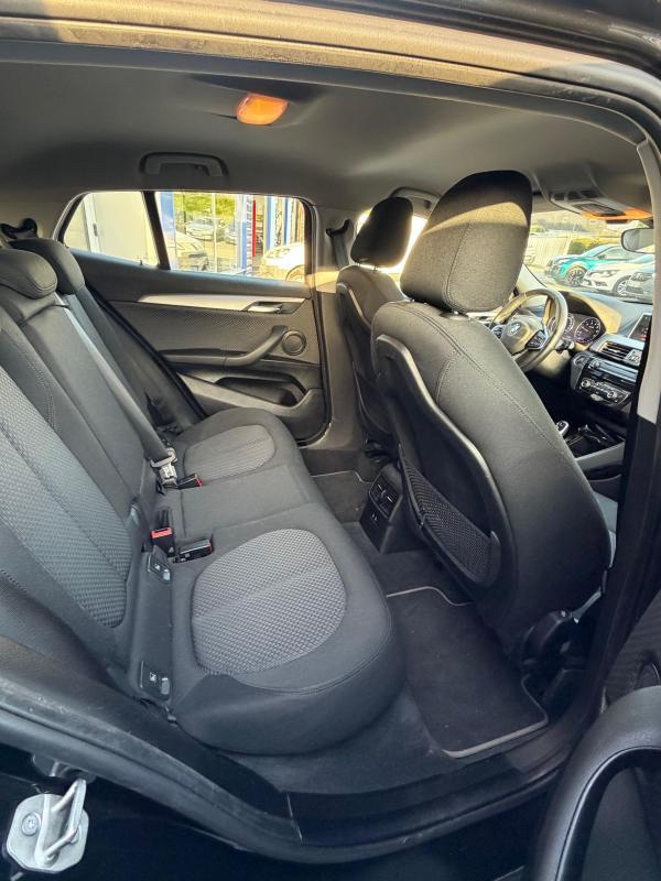 Bmw X2 sDRIVE 18i Business Design Dkg7 136