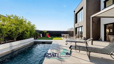 Maison contemporaine - 122 m² - 5 pièces