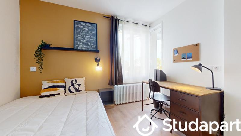 Chambre - 9 m² - 1 pièce