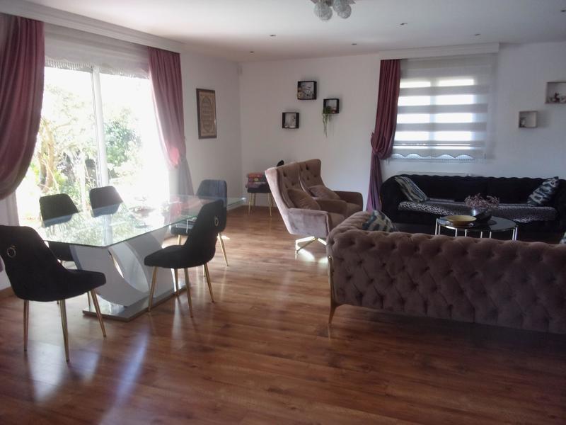 Villa - 149 m² - 5 pièces