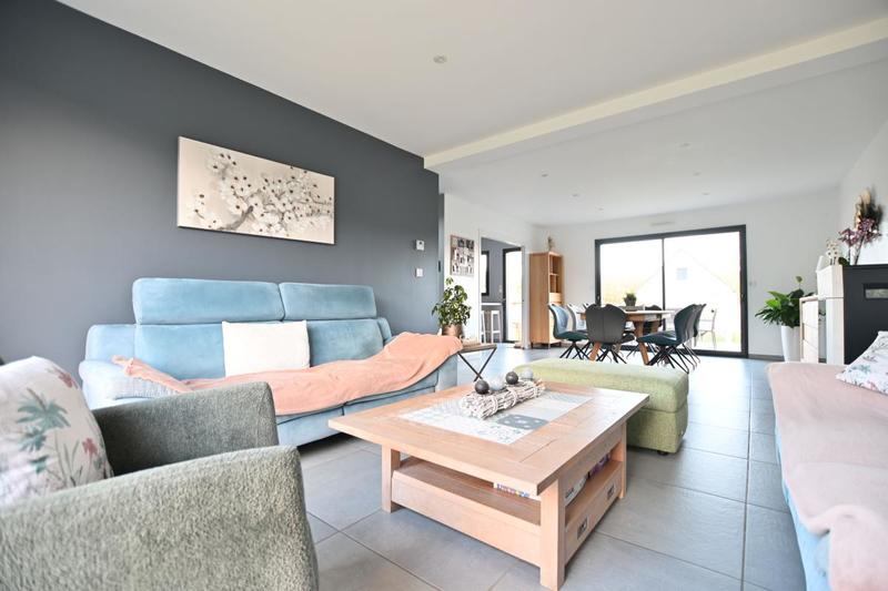 Maison - 151 m² - 6 pièces