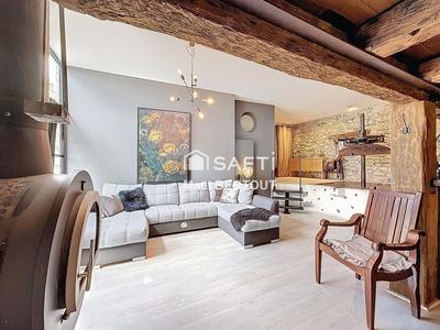 Maison - 230 m² - 10 pièces