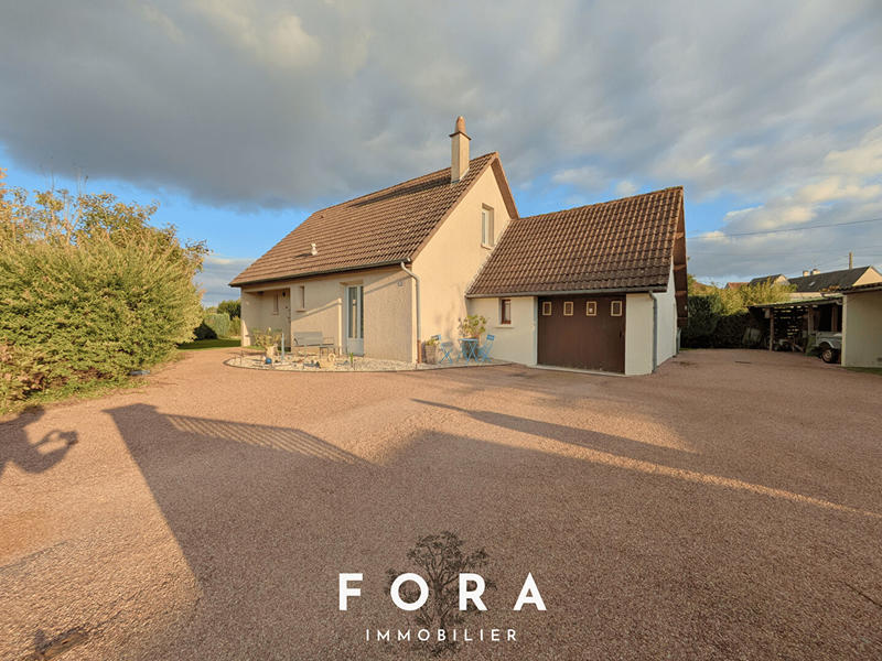 Maison - 94 m² - 4 pièces