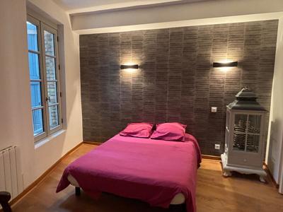 Appartement - 176 m² - 6 pièces