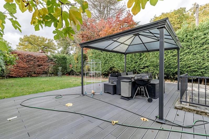 Maison - 137 m² - 6 pièces