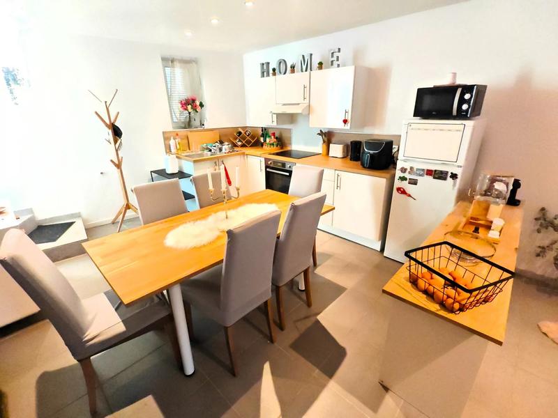 Maison - 84 m² - 3 pièces