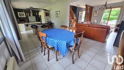 Maison - 130 m² - 6 pièces