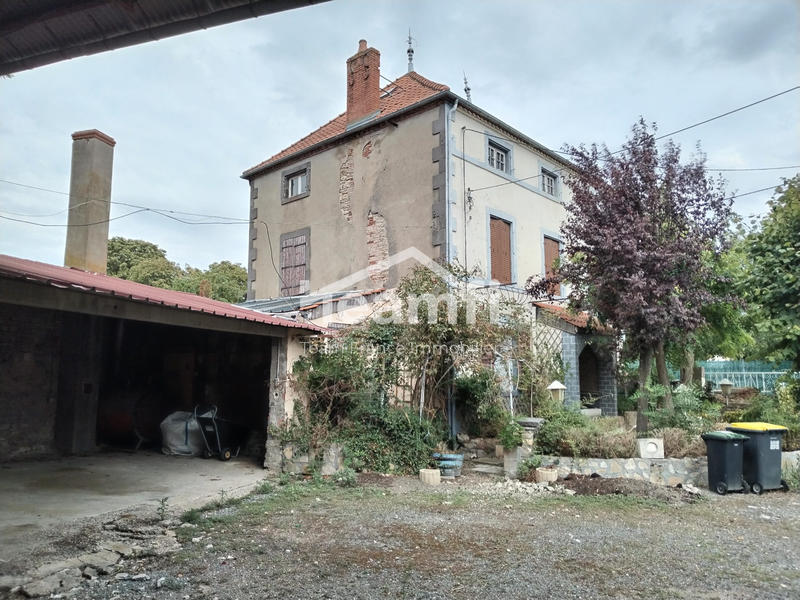 Maison ancienne - 158 m² - 8 pièces