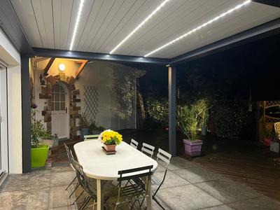 Maison - 140 m² - 5 pièces