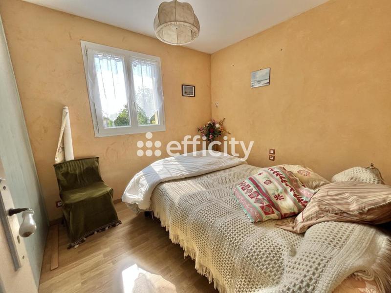 Pavillon - 90 m² - 5 pièces