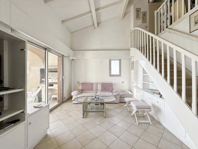 Duplex - 111 m² - 3 pièces