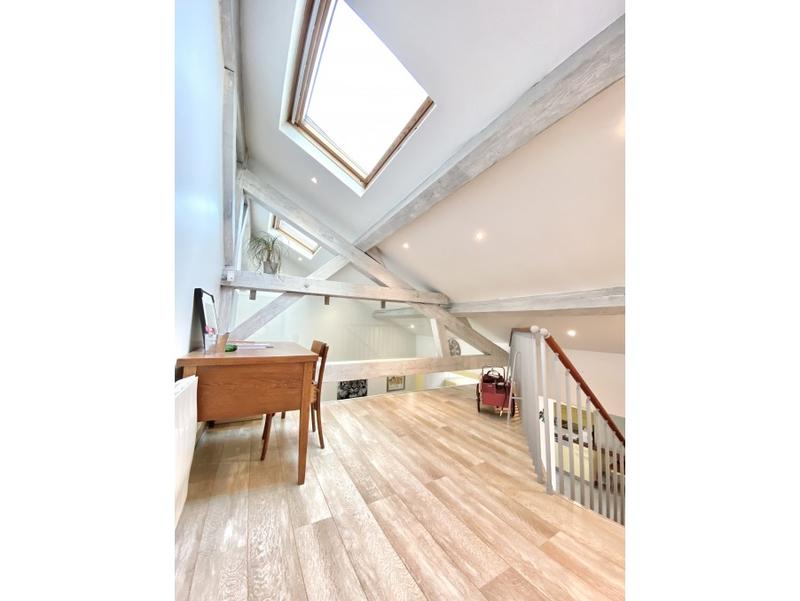 Appartement - 123 m² - 5 pièces