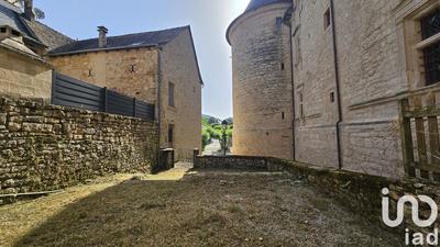 Maison de village - 216 m² - 12 pièces