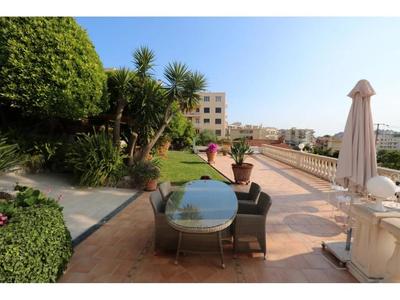 Villa - 90 m² - 2 pièces