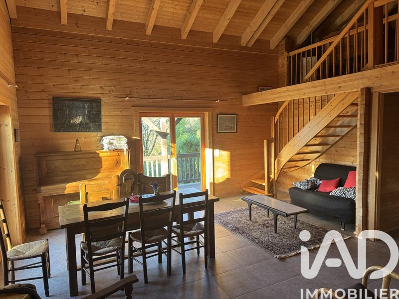 Châlet - 95 m² - 5 pièces