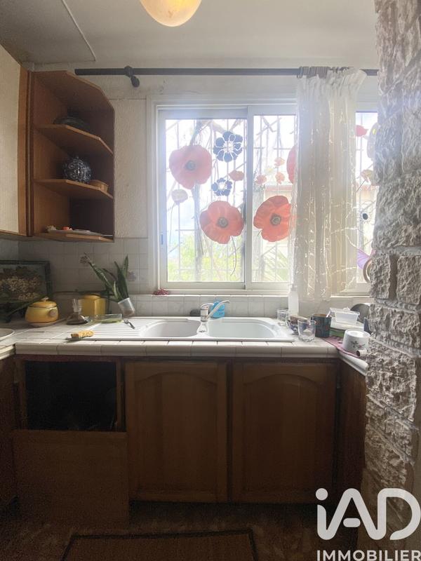 Maison - 201 m² - 10 pièces