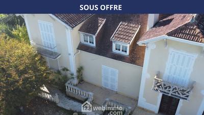 Ferme - 261 m² - 13 pièces