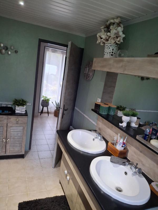 Maison - 139 m² - 6 pièces