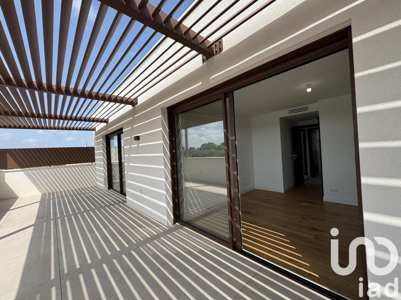 Appartement - 90 m² - 3 pièces